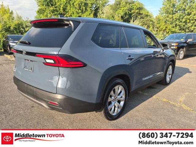 2026 Toyota Grand Highlander Hybrid LE