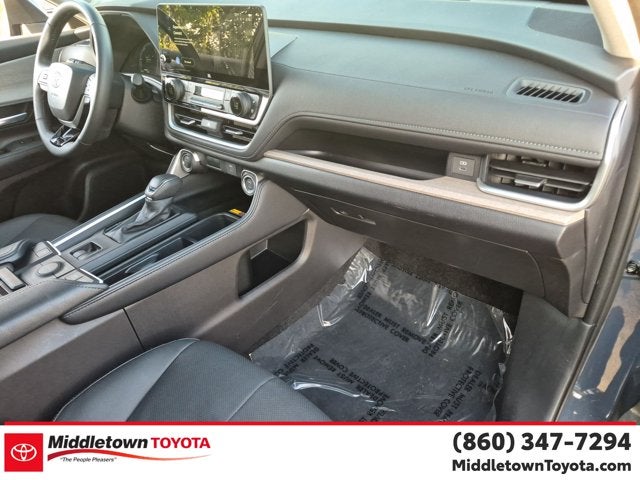 2026 Toyota Grand Highlander Hybrid LE