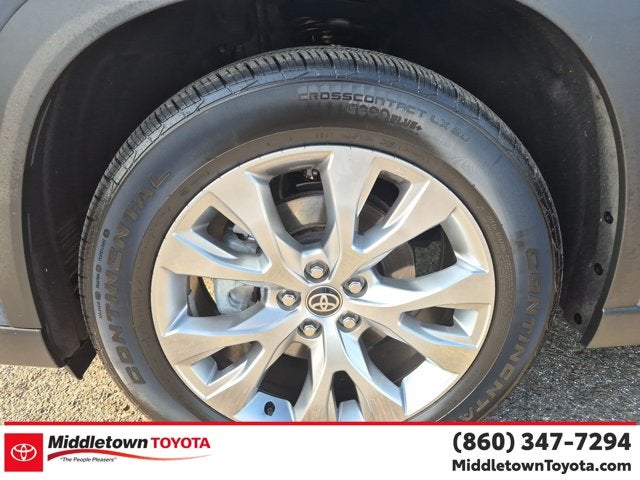 2026 Toyota Grand Highlander Hybrid LE