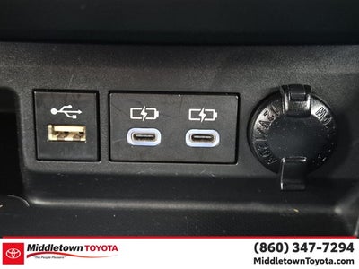 2023 Toyota Highlander Hybrid LE