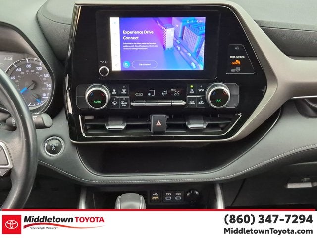 2023 Toyota Highlander Hybrid LE