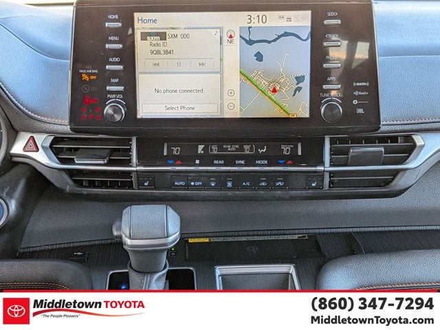 2023 Toyota Sienna XSE