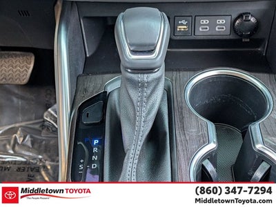 2023 Toyota Highlander Hybrid Platinum