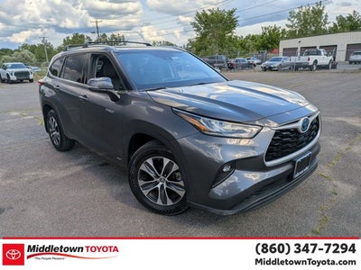 2020 Toyota Highlander Hybrid XLE