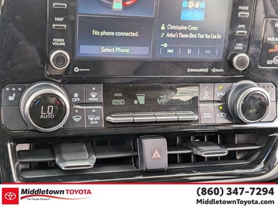 2020 Toyota Highlander Hybrid XLE