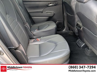 2020 Toyota Highlander Hybrid XLE
