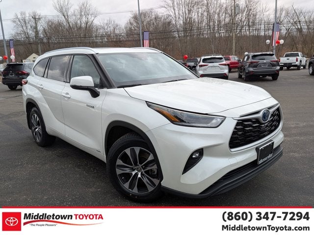 2021 Toyota Highlander Hybrid XLE