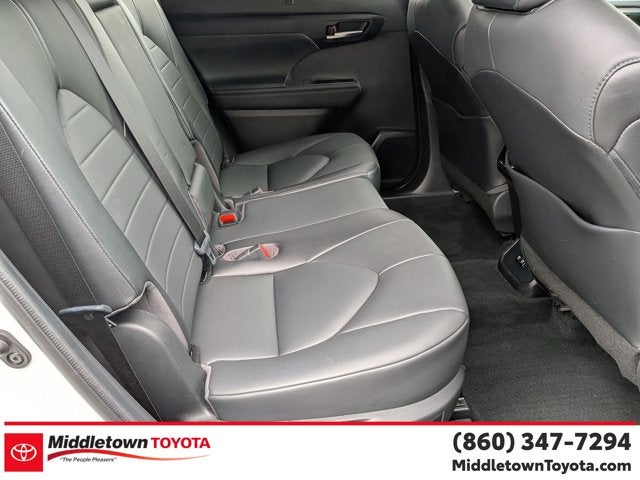 2021 Toyota Highlander Hybrid XLE