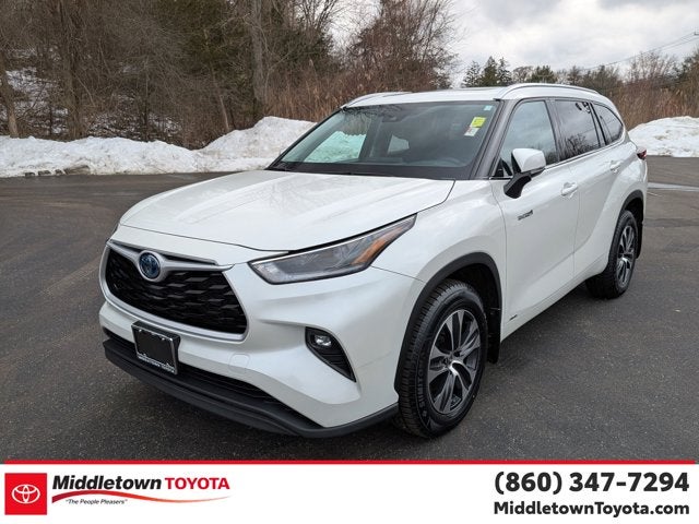 2021 Toyota Highlander Hybrid XLE