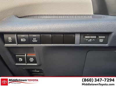 2024 Toyota Sienna XLE