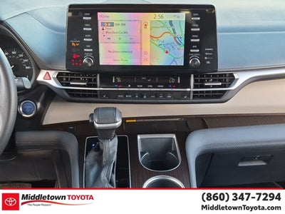 2024 Toyota Sienna XLE