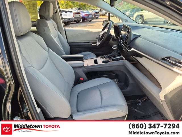2024 Toyota Sienna XLE