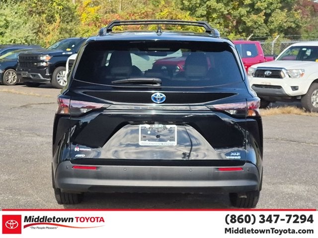 2024 Toyota Sienna XLE