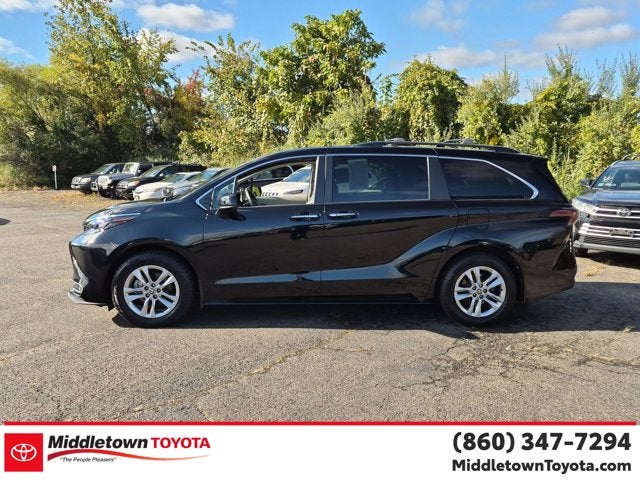 2024 Toyota Sienna XLE