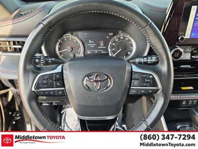 2023 Toyota Highlander XSE