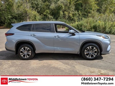 2024 Toyota Highlander XLE