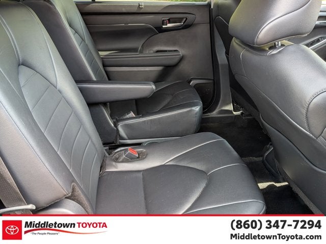 2024 Toyota Highlander XLE