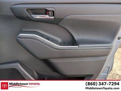 2024 Toyota Highlander XLE