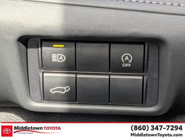 2025 Toyota Highlander XLE