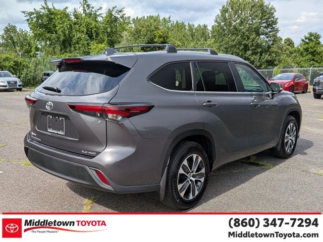 2025 Toyota Highlander XLE