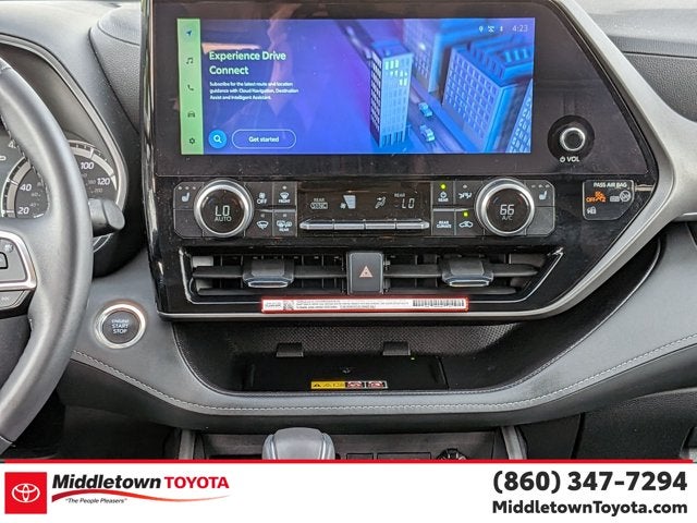 2025 Toyota Highlander XLE