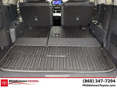 2025 Toyota Highlander XLE