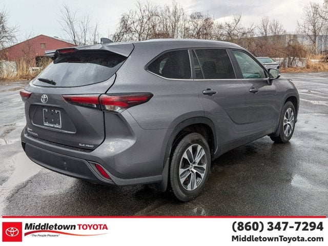2024 Toyota Highlander XLE
