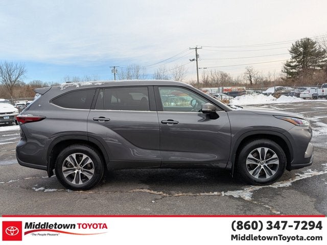 2024 Toyota Highlander XLE