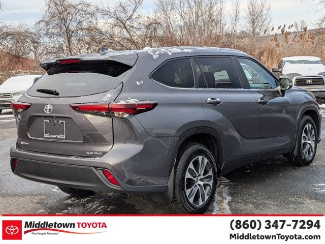 2024 Toyota Highlander XLE