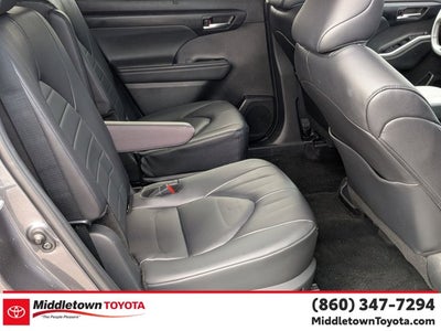 2024 Toyota Highlander XLE