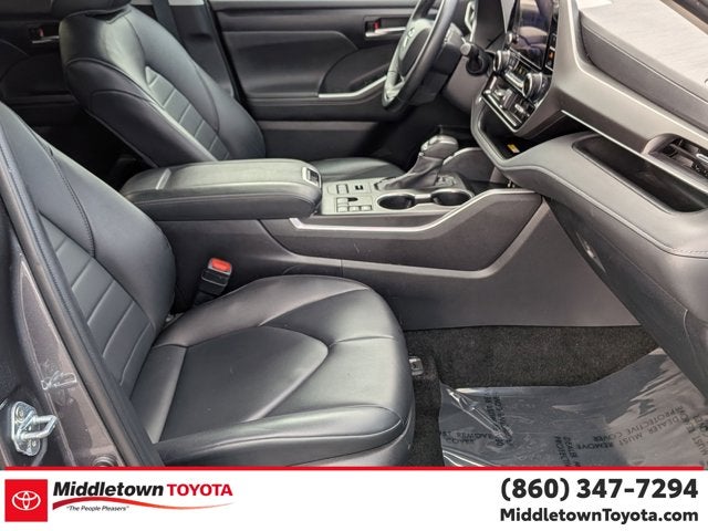 2024 Toyota Highlander XLE