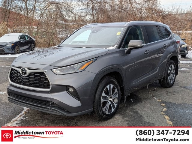 2024 Toyota Highlander XLE