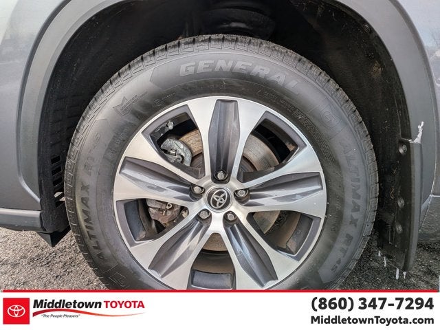 2024 Toyota Highlander XLE