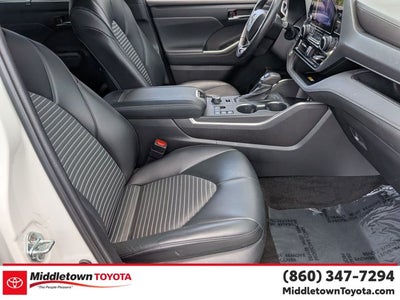 2023 Toyota Highlander XSE