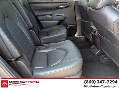 2024 Toyota Highlander XLE
