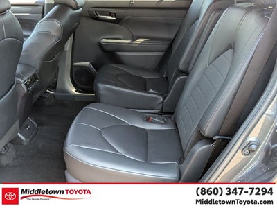 2024 Toyota Highlander XLE
