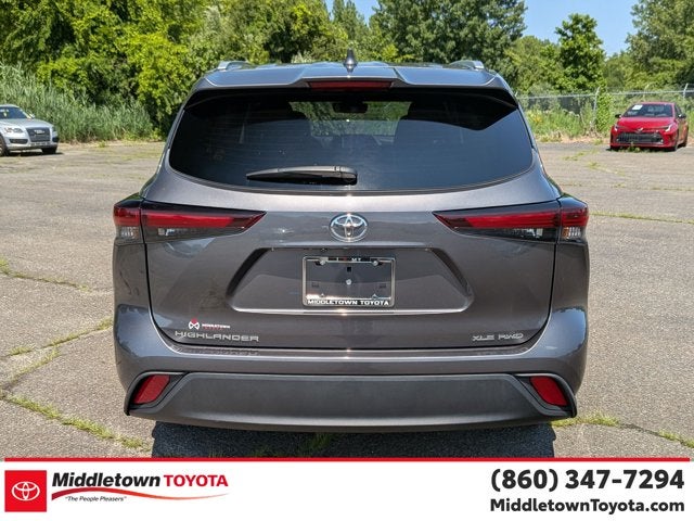 2024 Toyota Highlander XLE