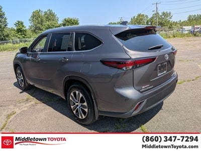 2024 Toyota Highlander XLE