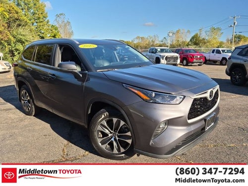 2025 Toyota Highlander XLE
