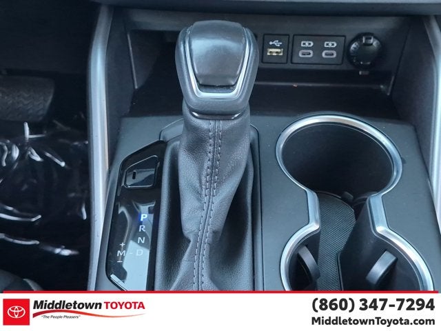 2025 Toyota Highlander XLE