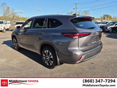2025 Toyota Highlander XLE