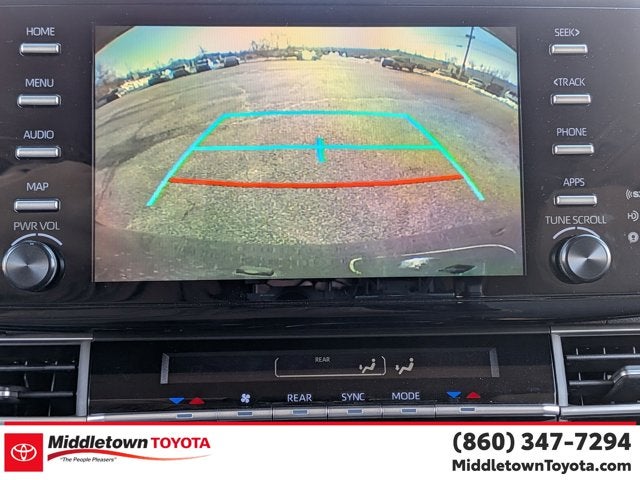 2023 Toyota Sienna LE