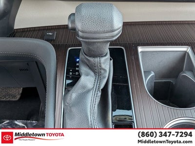 2023 Toyota Sienna LE