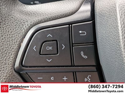 2025 Toyota Sienna LE