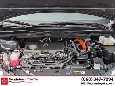 2025 Toyota Sienna LE