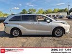 2022 Toyota Sienna LE