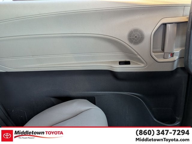 2024 Toyota Sienna XLE