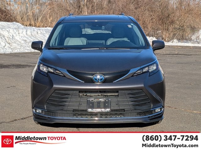 2024 Toyota Sienna XLE