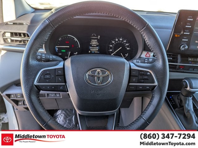 2024 Toyota Sienna XLE