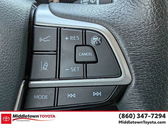 2024 Toyota Sienna XLE